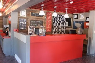Vintage Block Inn & Suites โอโคโบจิ ภายนอก รูปภาพ